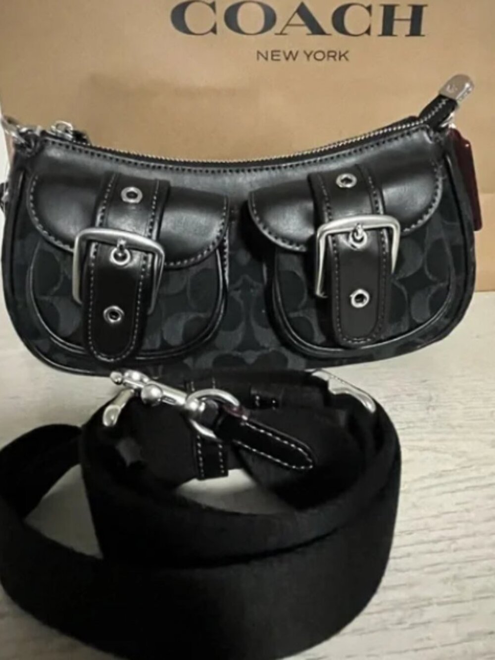 Coach Signature Canvas Cargo Shoulder & Crossbody Bag Black EUC